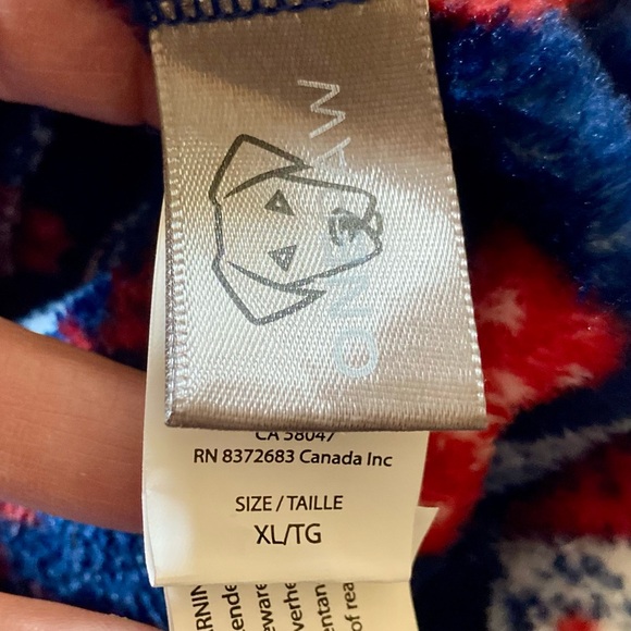 Festive Blue and Red Dog Pyjamas Size XL, NWT - Picture 6 of 6